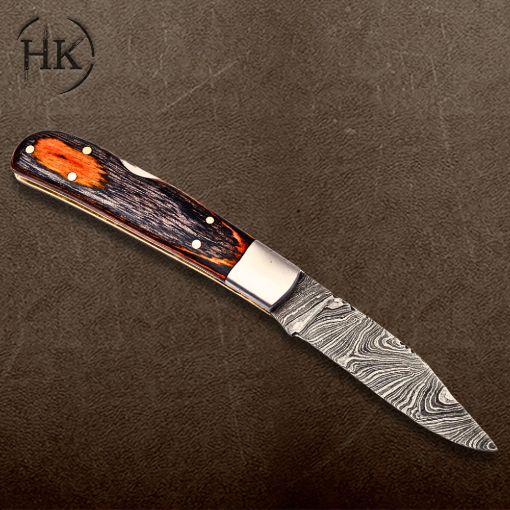 Hunting knives