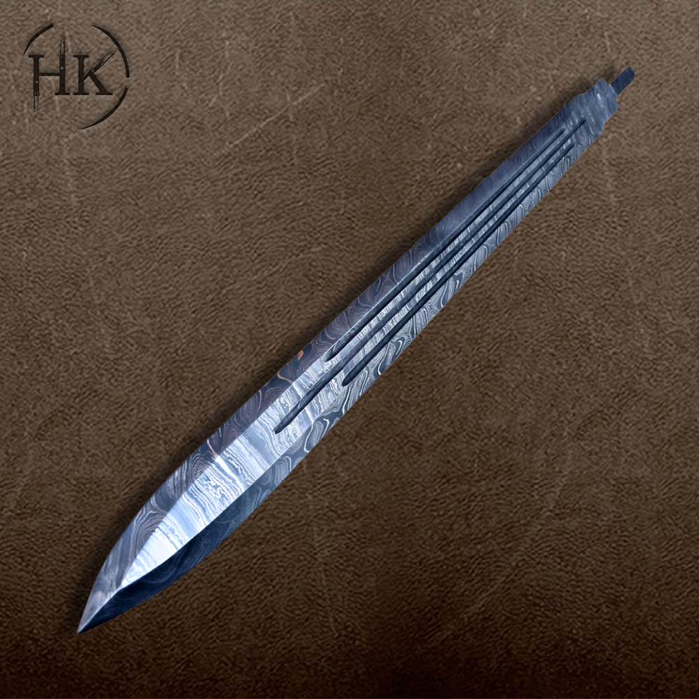 Handmade Damascus Steel Sword - Image 3